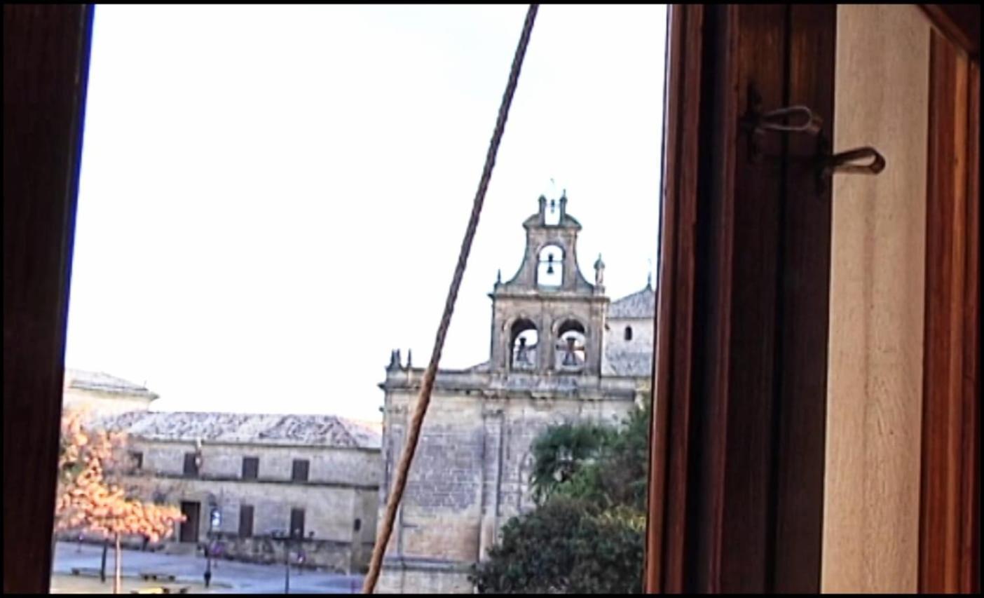 Casa Las Cadenas Убеда Екстер'єр фото