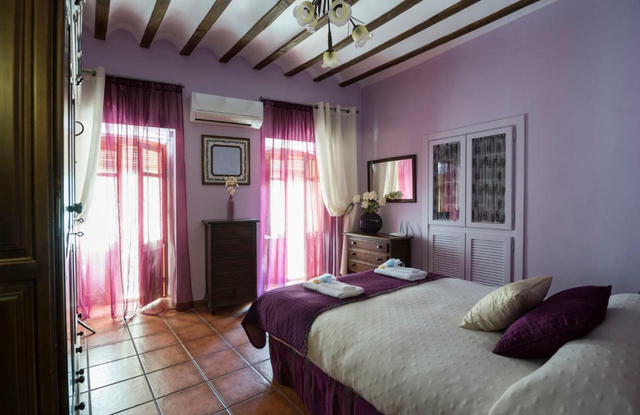 Casa Las Cadenas Убеда Екстер'єр фото